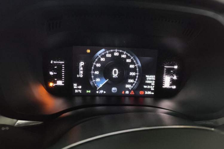 Used Volvo XC60 2021 T5 4x4 Zhiyi Sport Edition Instrument Cluster
