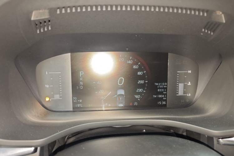 Used Volvo XC60 2021 T5 4x4 Smart Luxury Edition Instrument Cluster