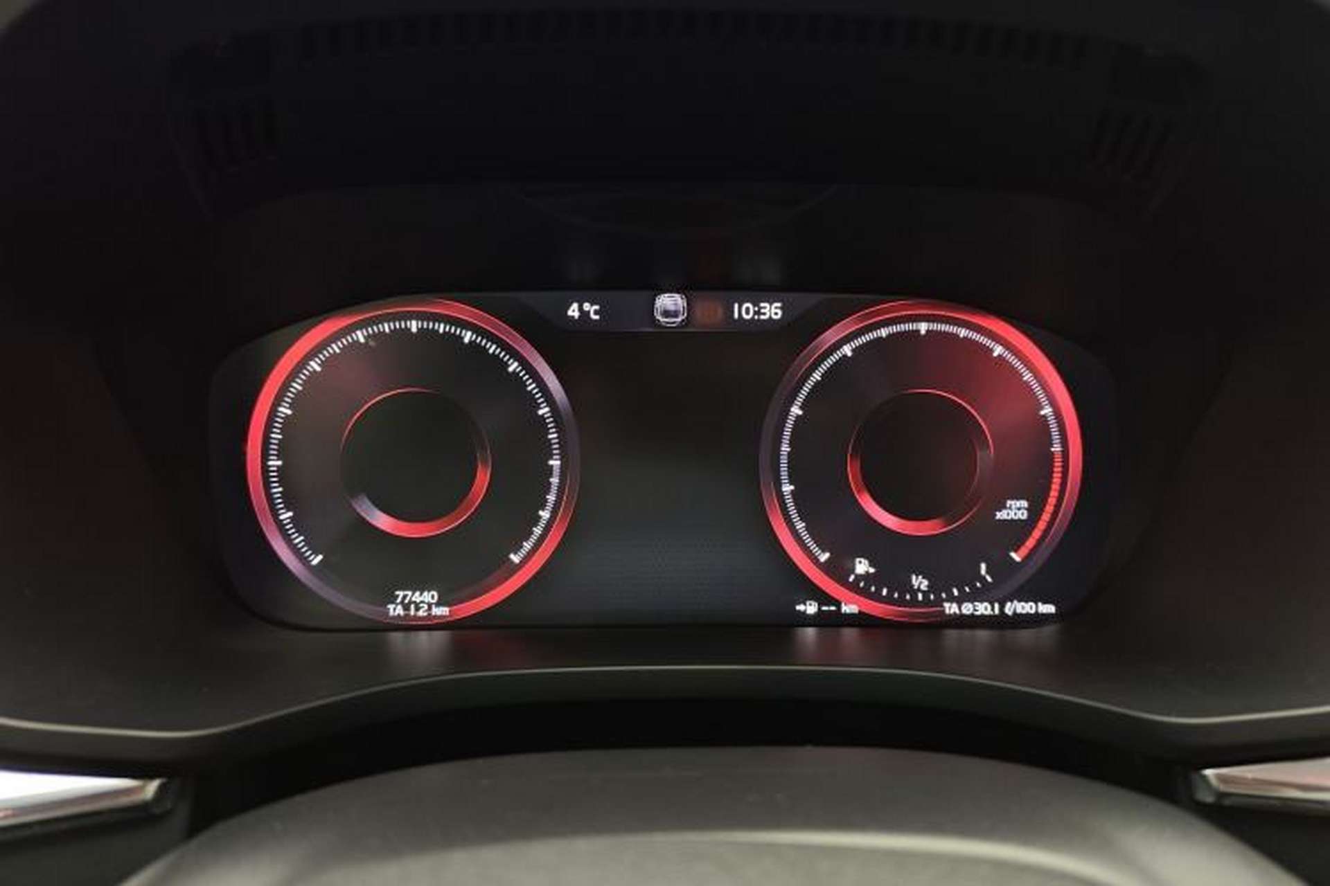 Used Volvo XC60 2021 T5 4x4 Smart & Advanced Sport Edition Instrument Cluster