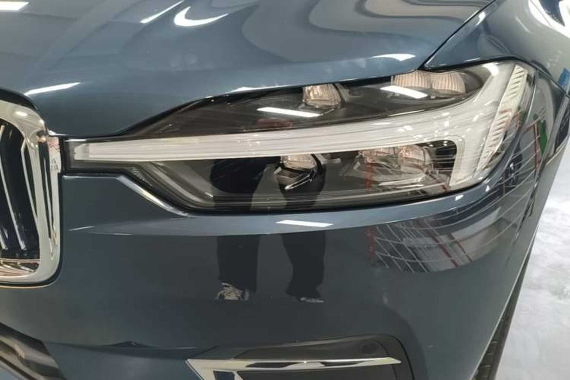 Used Volvo XC60 2021 T5 4x4 Smart Luxury Edition Left Front Headlight
