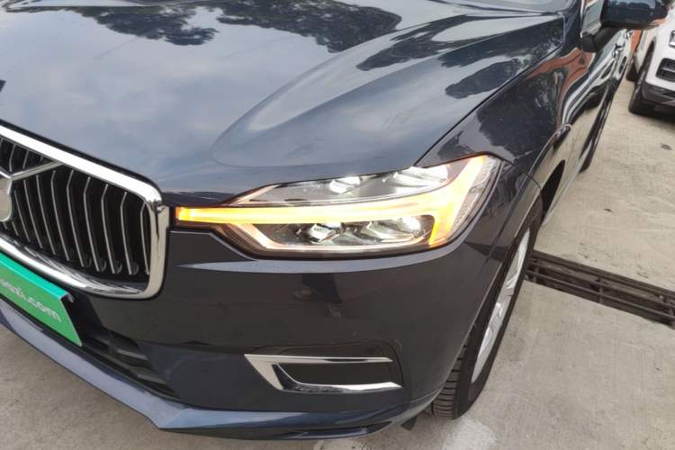 Used Volvo XC60 2021 T5 4x4 Smart Luxury Edition Left Front Headlight