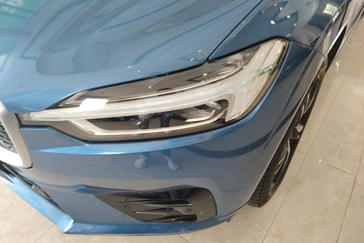 Used Volvo XC60 2021 T5 4x4 Smart & Advanced Sport Edition Left Front Headlight