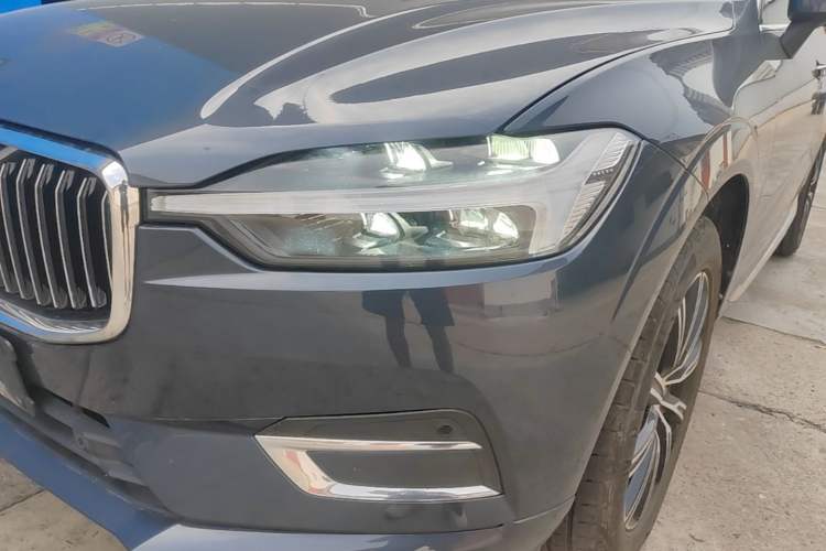 Used Volvo XC60 2021 T5 4x4 Smart Luxury Edition Left Front Headlight