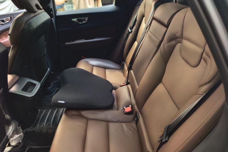 Used Volvo XC60 2021 T5 4x4 Smart Luxury Edition Left Rear Seat