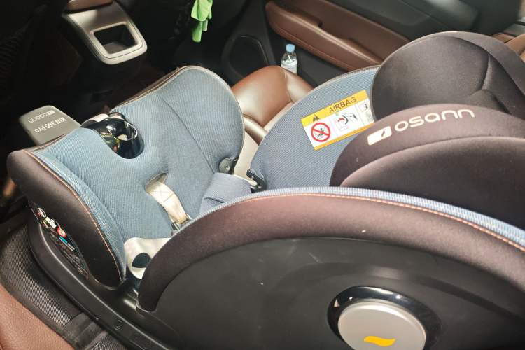 Used Volvo XC60 2021 T5 4x4 Smart Luxury Edition Left Rear Seat