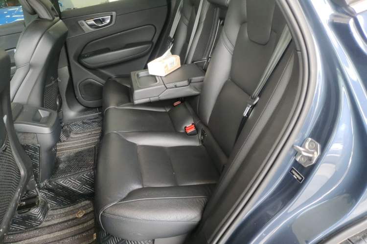 Used Volvo XC60 2021 T5 4x4 Smart Luxury Edition Left Rear Seat