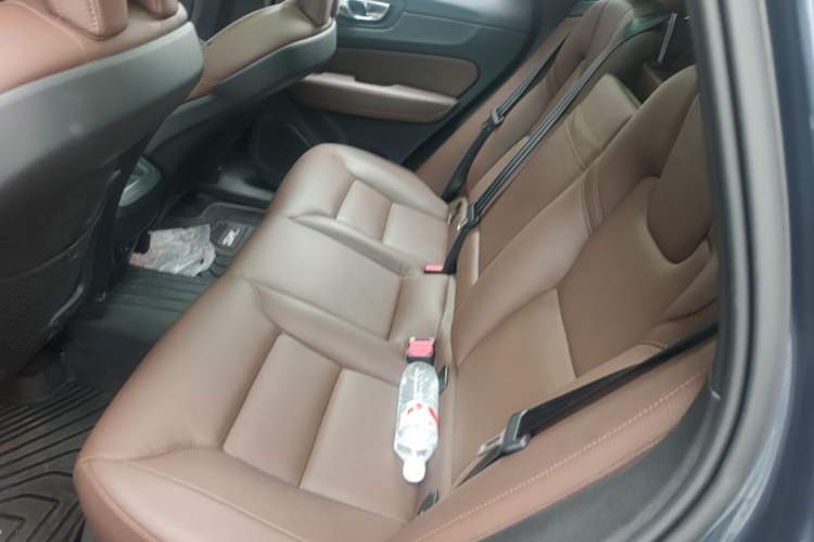 Used Volvo XC60 2021 T5 4x4 Smart Luxury Edition Left Rear Seat