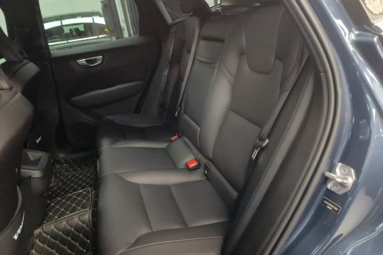 Used Volvo XC60 2021 T5 4x4 Smart Luxury Edition Left Rear Seat