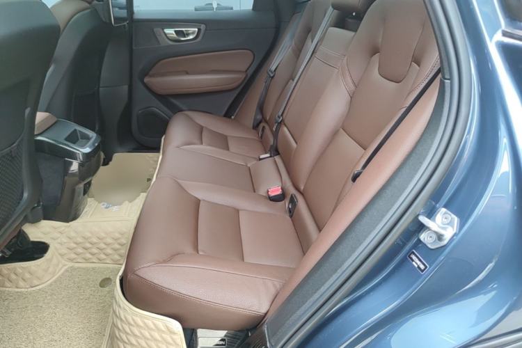 Used Volvo XC60 2021 T5 4x4 Smart Luxury Edition Left Rear Seat