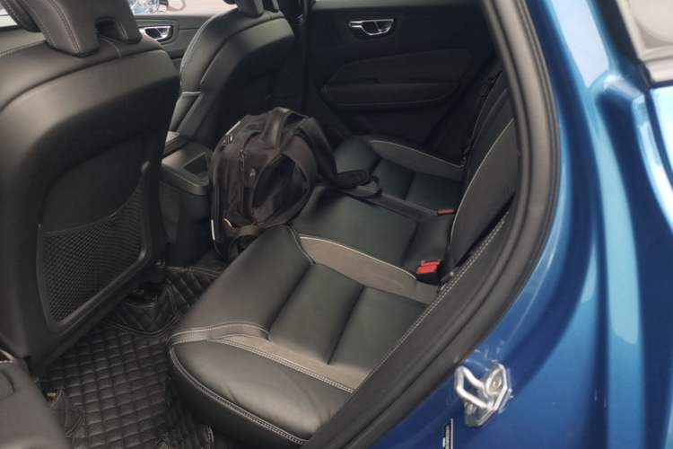 Used Volvo XC60 2021 T5 4x4 Smart & Advanced Sport Edition Left Rear Seat