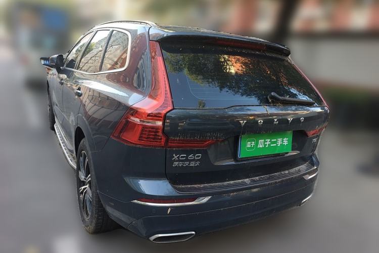 Used Volvo XC60 2021 T5 4x4 Smart Luxury Edition Rear Left 45 Deg