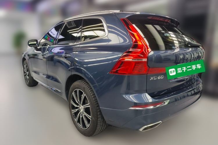 Used Volvo XC60 2021 T5 4x4 Smart Luxury Edition Rear Left 45 Deg