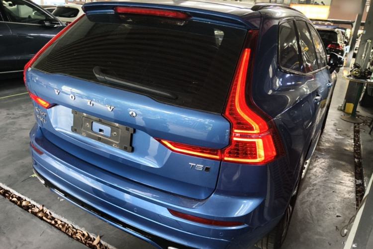 Used Volvo XC60 2021 T5 4x4 Zhiyi Sport Edition Rear Right 45 Deg