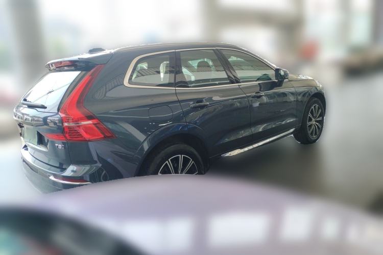 Used Volvo XC60 2021 T5 4x4 Smart Luxury Edition Rear Right 45 Deg