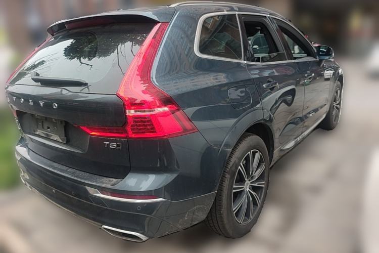Used Volvo XC60 2021 T5 4x4 Smart Luxury Edition Rear Right 45 Deg