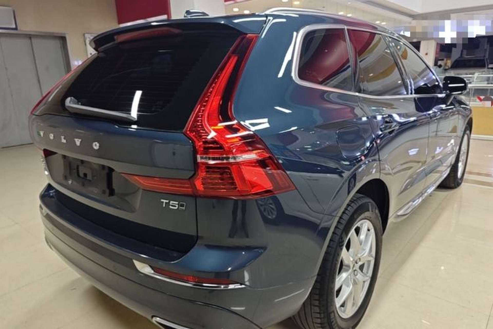 Used Volvo XC60 2021 T5 4x4 Smart Luxury Edition Rear Right 45 Deg