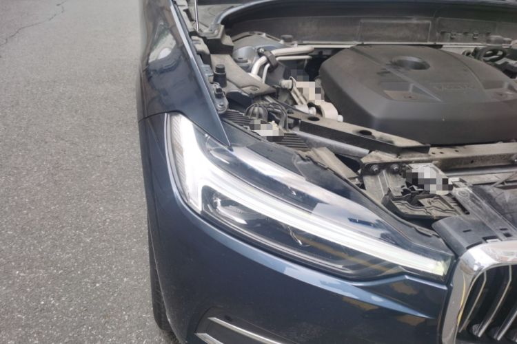 Used Volvo XC60 2021 T5 4x4 Smart Luxury Edition Right Front Headlight