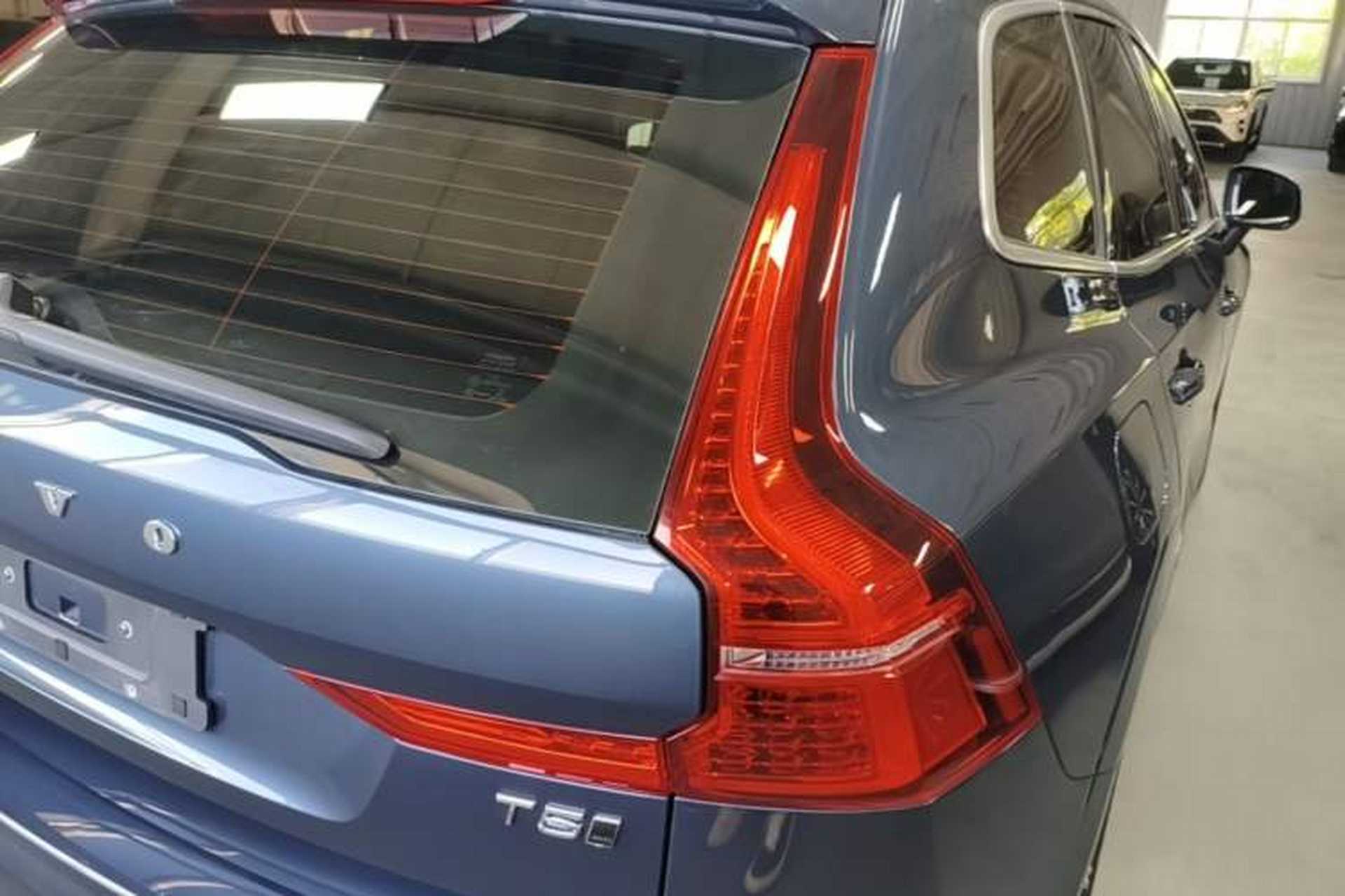 Used Volvo XC60 2021 T5 4x4 Smart Luxury Edition Right Rear Taillight