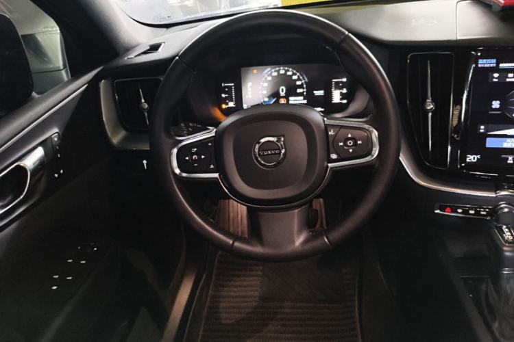 Used Volvo XC60 2021 T5 4x4 Zhiyi Sport Edition Steering Wheel