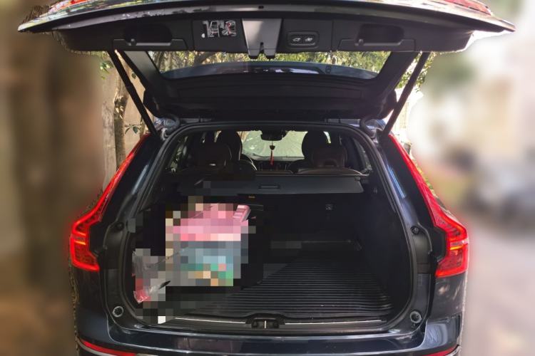 Used Volvo XC60 2021 T5 4x4 Smart Luxury Edition Trunk