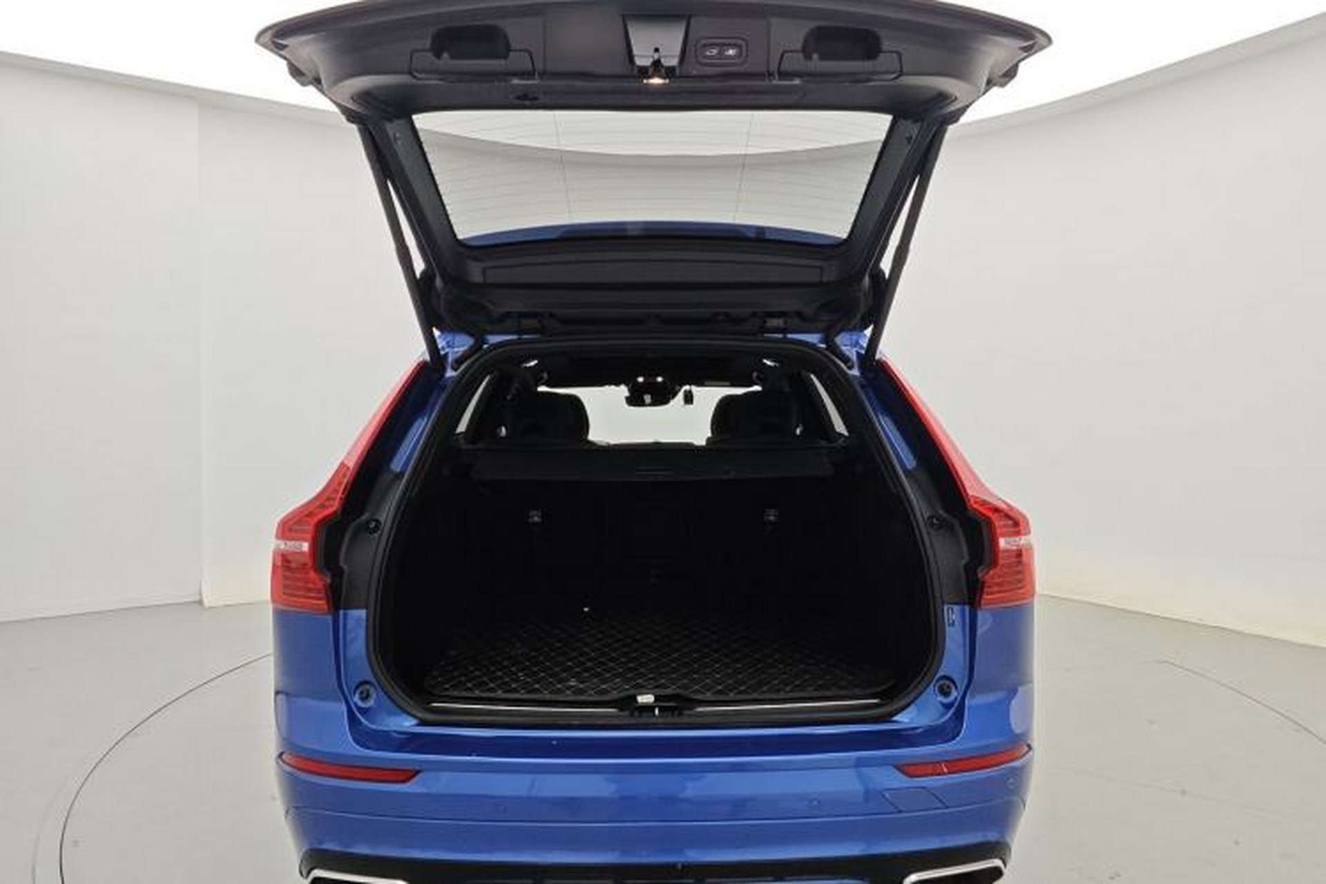 Used Volvo XC60 2021 T5 4x4 Smart & Advanced Sport Edition Trunk