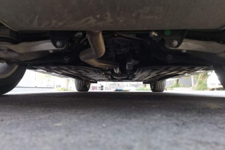 Used Volvo XC60 2021 T5 4x4 Zhiyi Sport Edition Chassis Rear