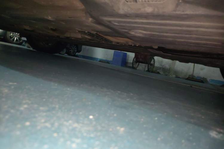 Used Volvo XC60 2021 T5 4x4 Smart Luxury Edition Chassis Rear Left