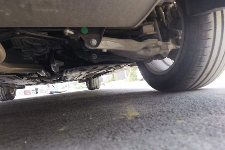Used Volvo XC60 2021 T5 4x4 Zhiyi Sport Edition Chassis Rear Right