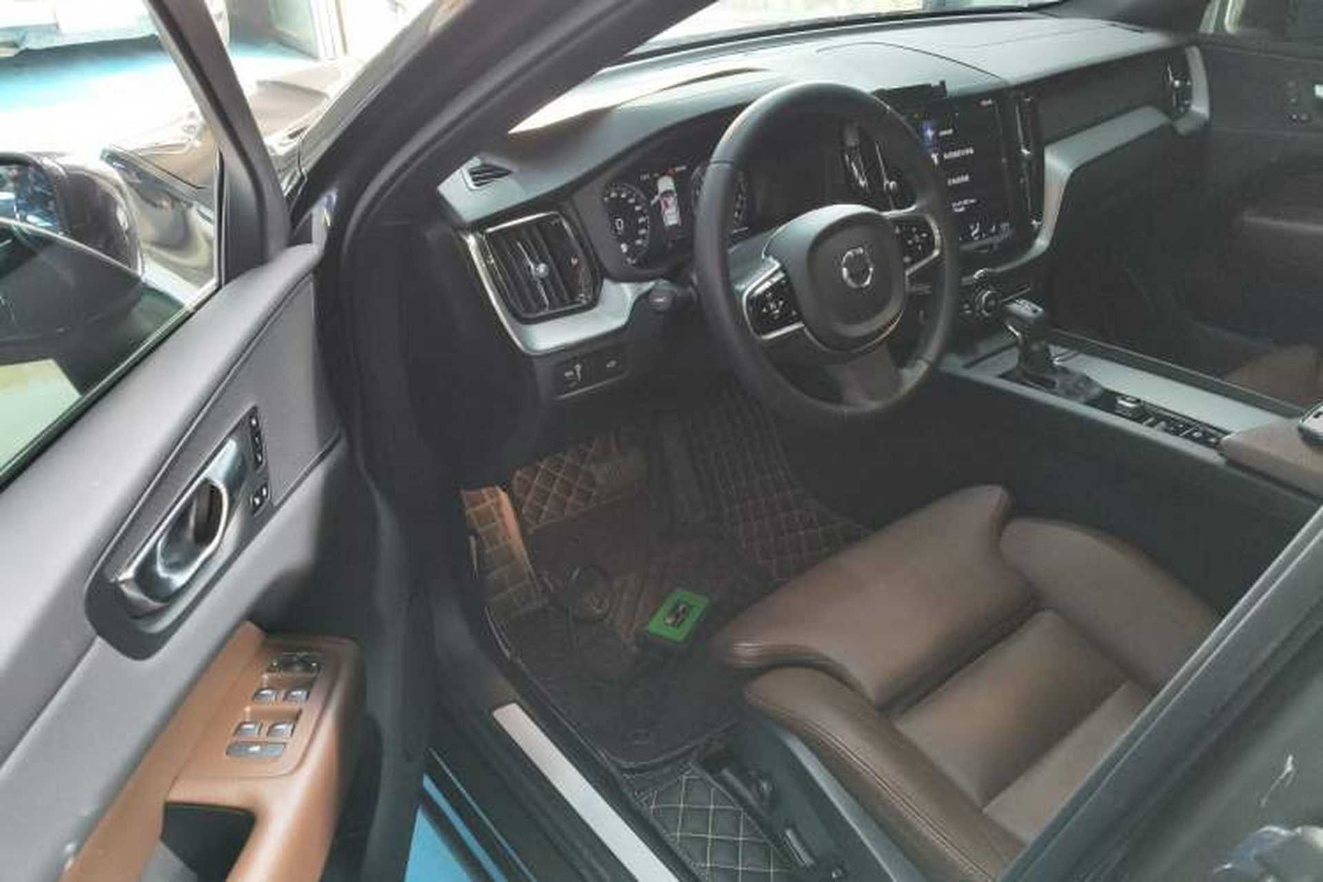 Used Volvo XC60 2021 T5 4x4 Smart Luxury Edition Driver Seat