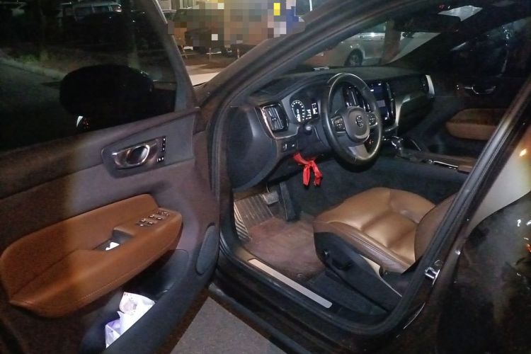 Used Volvo XC60 2021 T5 4x4 Smart Luxury Edition Driver Seat