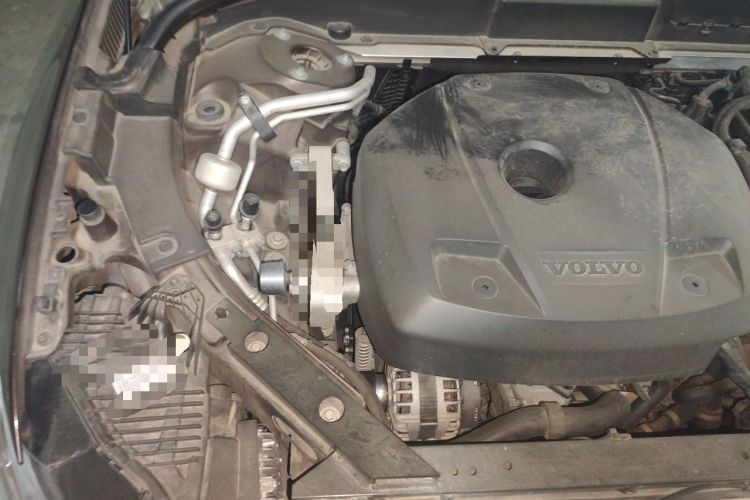 Used Volvo XC60 2021 T5 4x4 Smart Luxury Edition Engine Bay Right