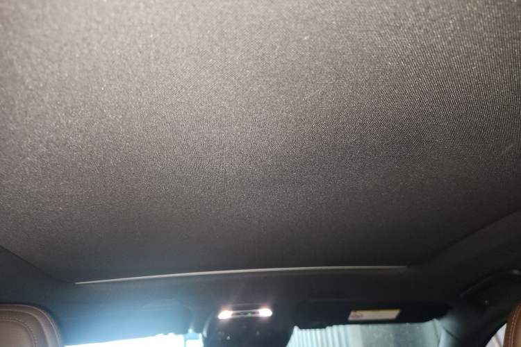 Used Volvo XC60 2021 T5 4x4 Smart Luxury Edition Headliner