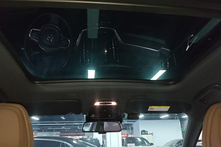 Used Volvo XC60 2021 T5 4x4 Smart Luxury Edition Headliner