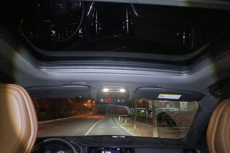 Used Volvo XC60 2021 T5 4x4 Smart Luxury Edition Headliner