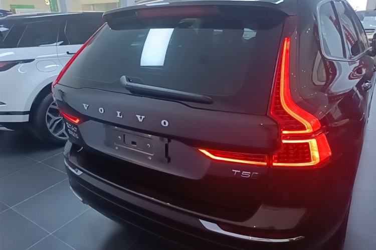 Used Volvo XC60 2021 T5 4x4 Smart Luxury Edition Rear
