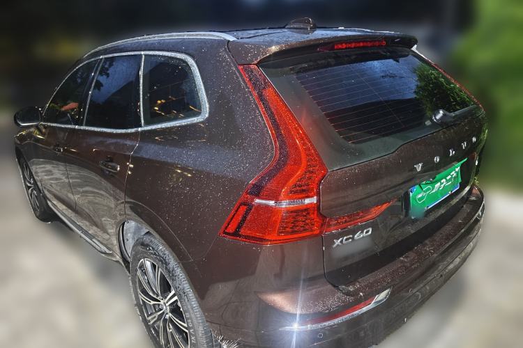 Used Volvo XC60 2021 T5 4x4 Smart Luxury Edition Rear Left 45 Deg