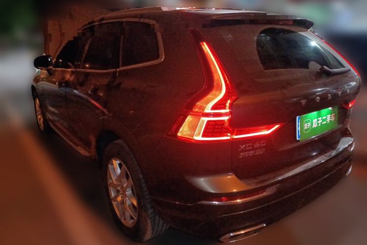 Used Volvo XC60 2021 T5 4x4 Smart Luxury Edition Rear Left 45 Deg