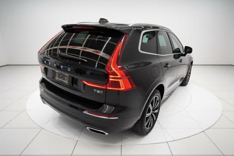Used Volvo XC60 2021 T5 4x4 Smart Luxury Edition Rear Right 45 Deg