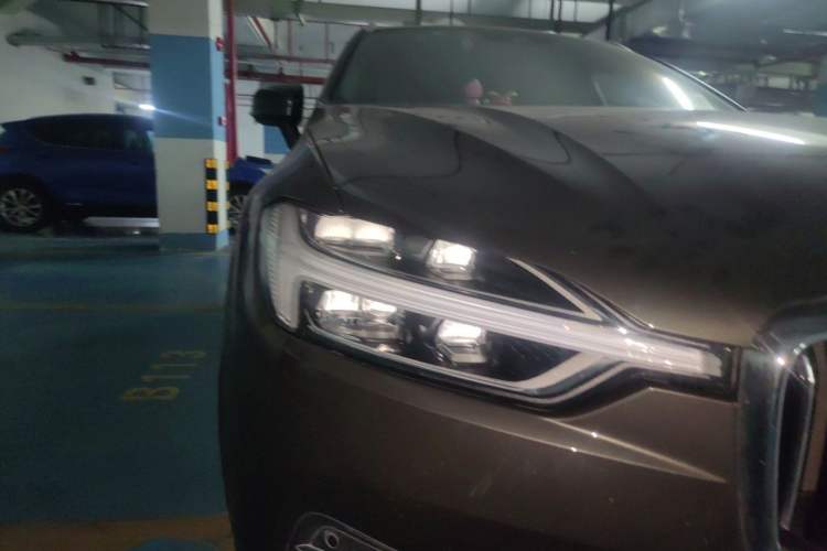 Used Volvo XC60 2021 T5 4x4 Smart Luxury Edition Right Front Headlight