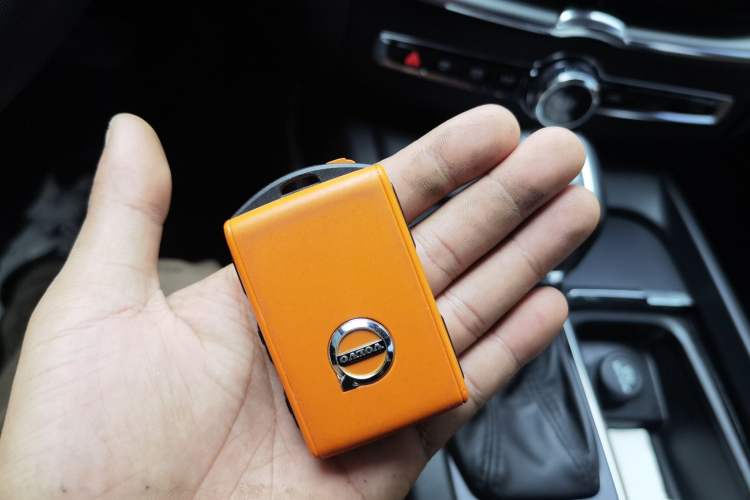 Used Volvo XC60 2021 T5 4x4 Zhiyi Sport Edition Vehicle Key