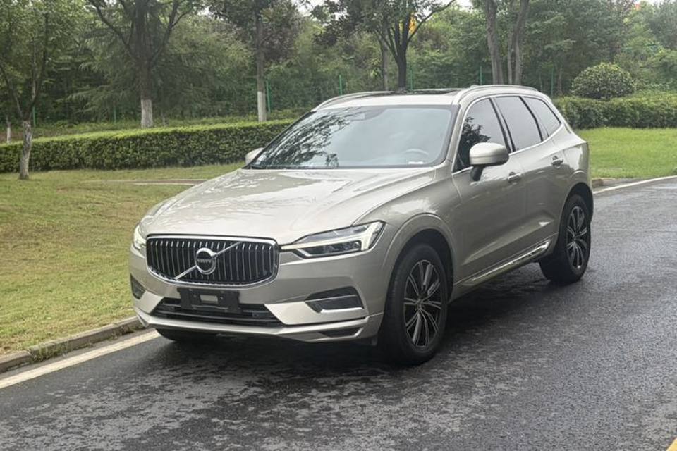 Volvo XC60 2021