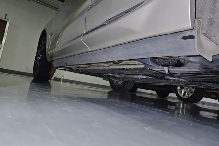 Used Volvo XC60 2021 T5 4x4 Smart Luxury Edition Chassis Rear Left