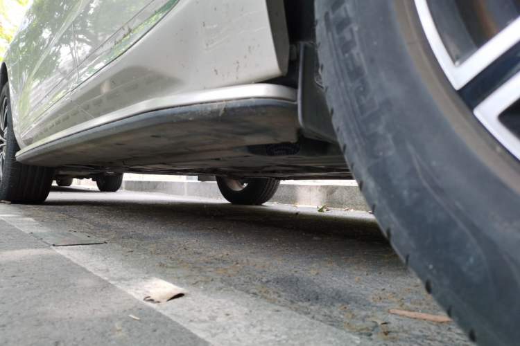 Used Volvo XC60 2021 T5 4x4 Smart Luxury Edition Chassis Rear Left