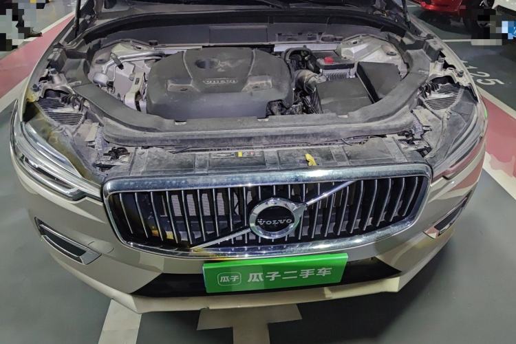 Used Volvo XC60 2021 T5 4x4 Smart Luxury Edition Engine Bay