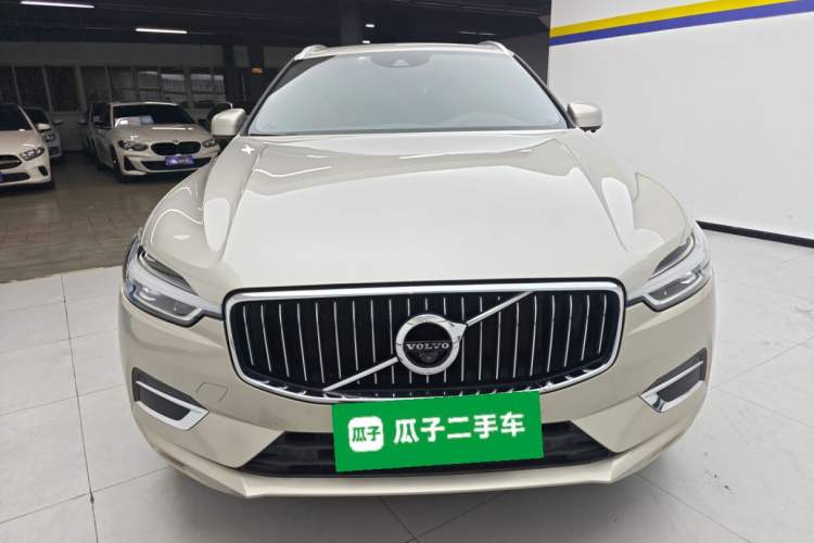 Used Volvo XC60 2021 T5 4x4 Smart Luxury Edition Front