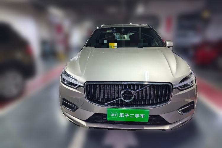 Used Volvo XC60 2021 T5 4x4 Smart Luxury Edition Front