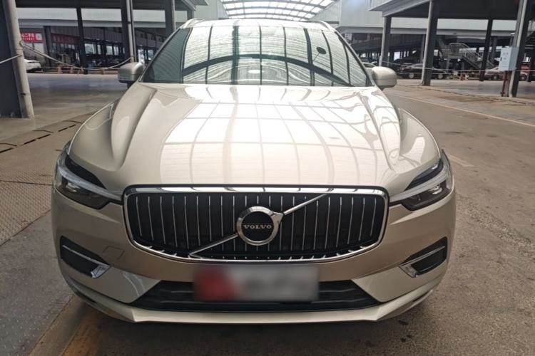 Used Volvo XC60 2021 T5 4x4 Smart Luxury Edition Front