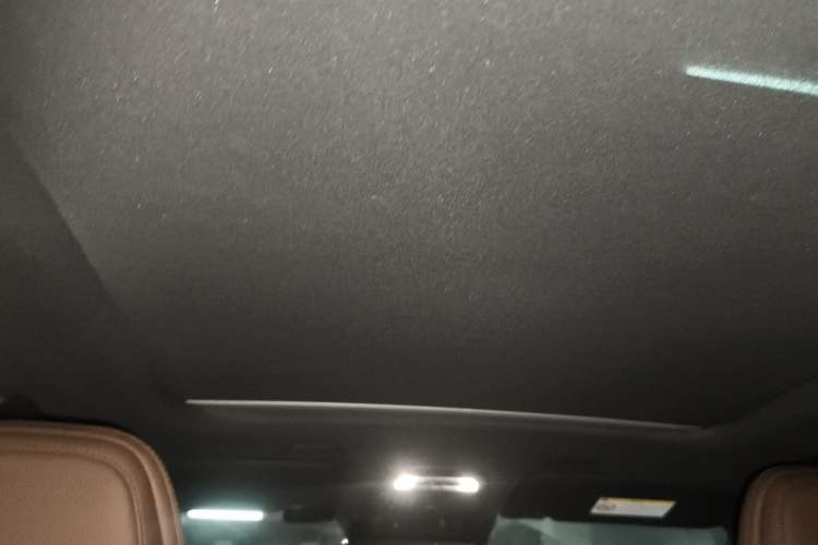 Used Volvo XC60 2021 T5 4x4 Smart Luxury Edition Headliner