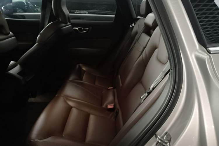 Used Volvo XC60 2021 T5 4x4 Smart Luxury Edition Left Rear Seat