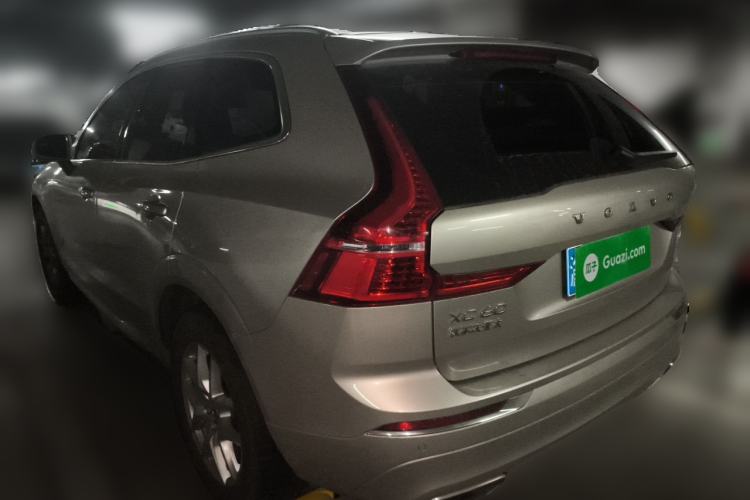 Used Volvo XC60 2021 T5 4x4 Smart Luxury Edition Rear Left 45 Deg